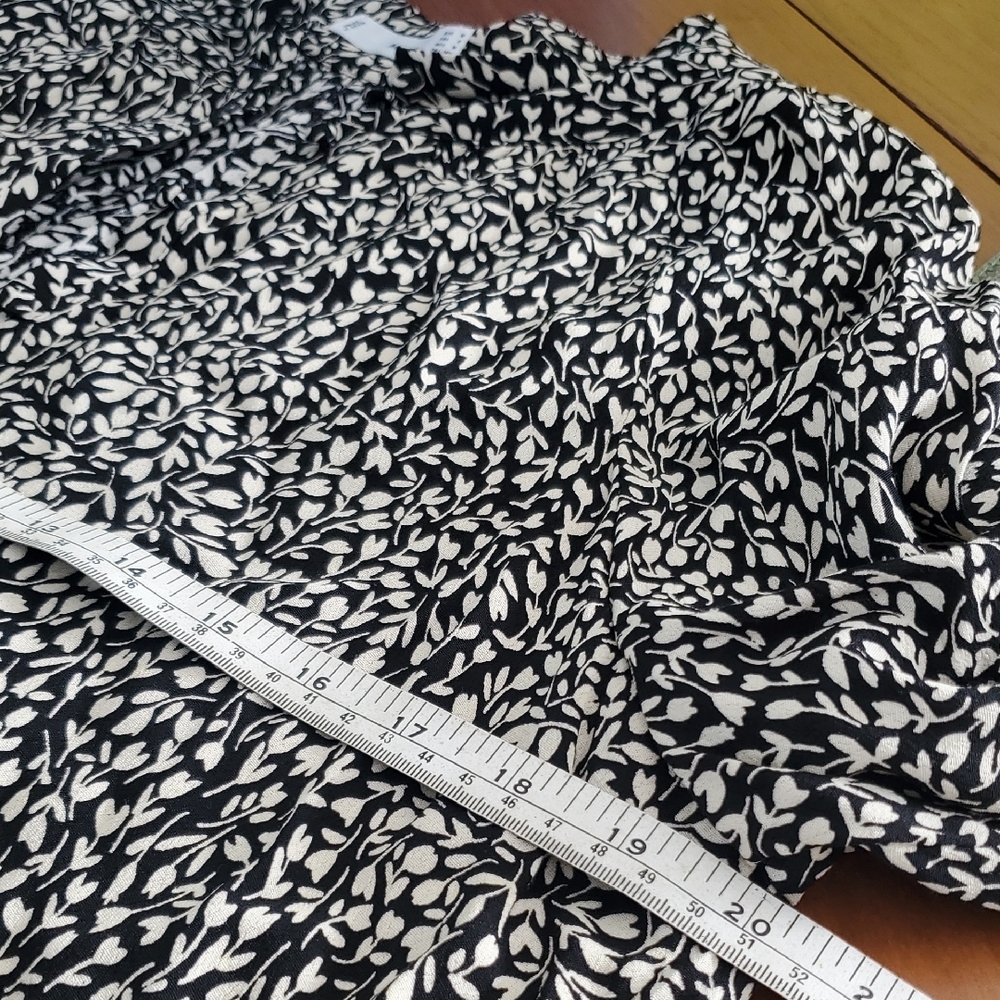 Mango Flower Patterned Blouse - Picture 8 of 10